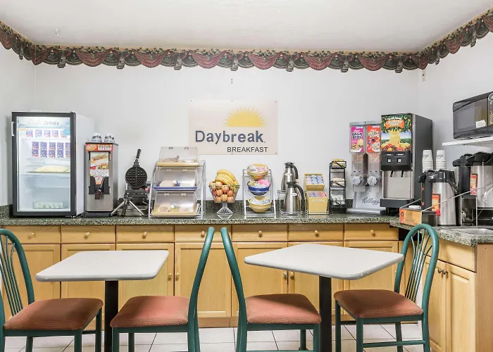 Days Inn By Wyndham Evanston Wy